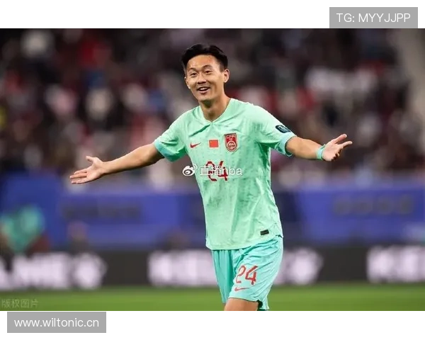 蒋圣龙？赛场拼得像邻家哥哥，生活却活成别人家的富二代